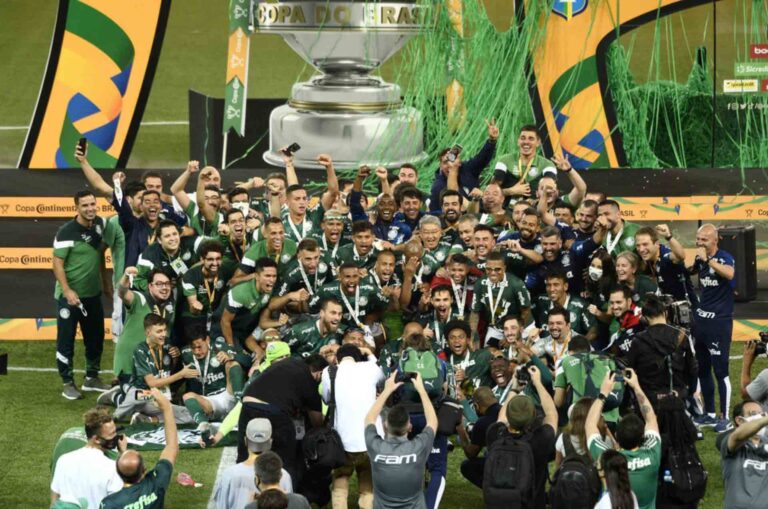 Mais finais – Palmeiras decide títulos da Recopa e da Supercopa do Brasil em abril; veja as datas