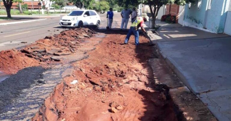 Prefeitura intensifica operação tapa-buracos nos pontos mais críticos da cidade