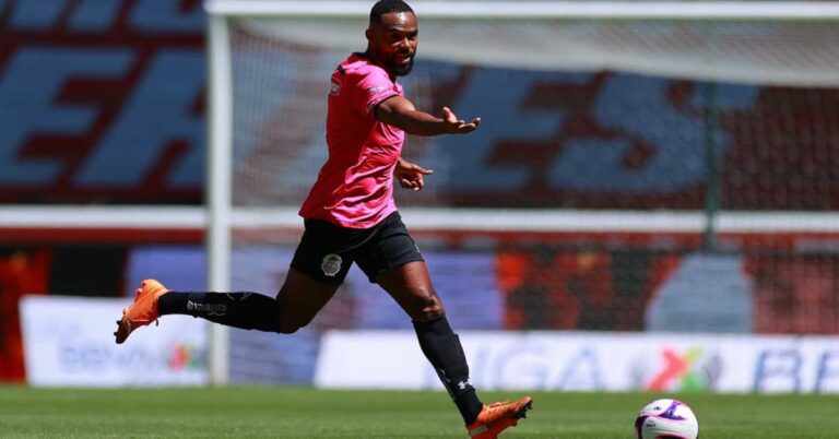 São Paulo contrata meia William, ex-Palmeiras
