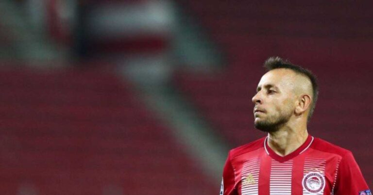 Volta de Rafinha ao Flamengo esbarra em despesas acumuladas em 2021