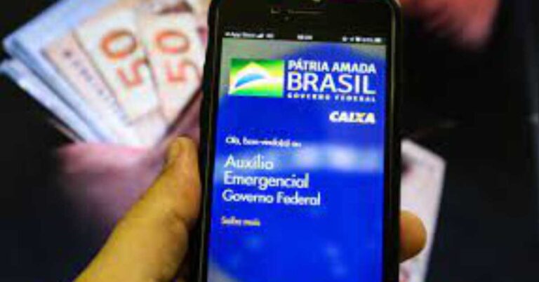 Ministro da Cidadania diz que pagamento do auxílio emergencial começará na terça, dia 6 de abril
