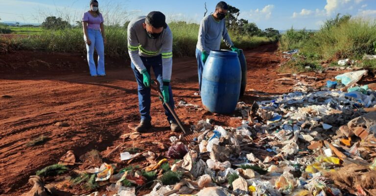 Resíduos de serviços de saúde devem ser descartados corretamente mediante cadastro