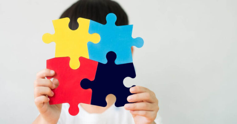 Pesquisa auxilia professores no ensino de estudantes com Transtorno do Espectro Autista