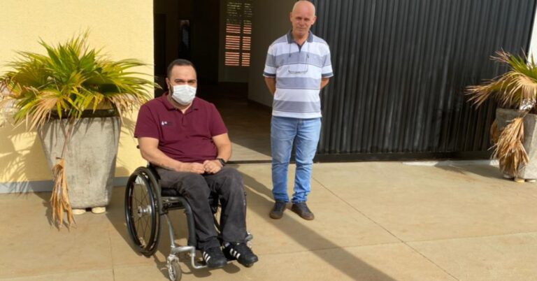 Vereador requer informações sobre sala de Velório Municipal