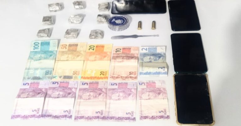 POLÍCIA MILITAR APREENDE MENORES INFRATORES POR TRÁFICO DE DROGAS EM SANTA VITÓRIA