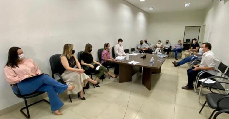 Prefeitos articulam mais leitos de UTI Covid-19 junto ao Estado