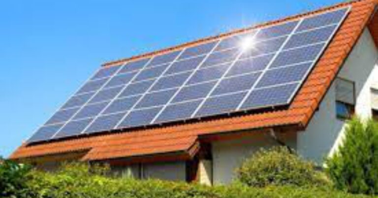 Energia Solar é alternativa para driblar a Bandeira Vermelha na conta de luz