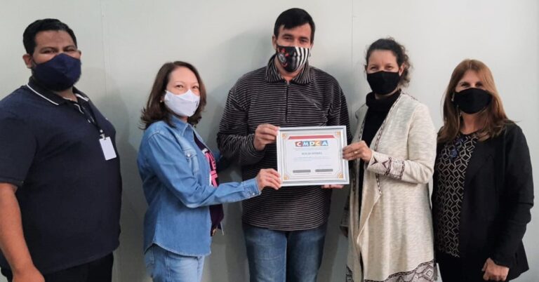 CMDCA e Secretaria Municipal de Desenvolvimento Social fazem homenagem ao Conselheiro Tutelar Oraildes