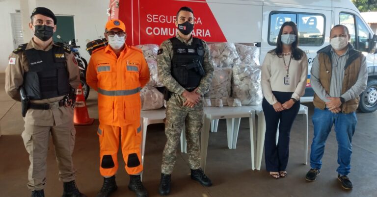 LANÇAMENTO DA CAMPANHA DE CONSCIENTIZAÇÃO E DISTRIBUIÇÃO DE MÁSCARAS EM ITUIUTABA