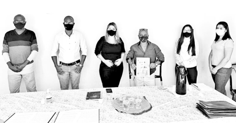Secretária de Desenvolvimento Social recebe o Presidente do Bairro Ipiranga Eraldo Antonio