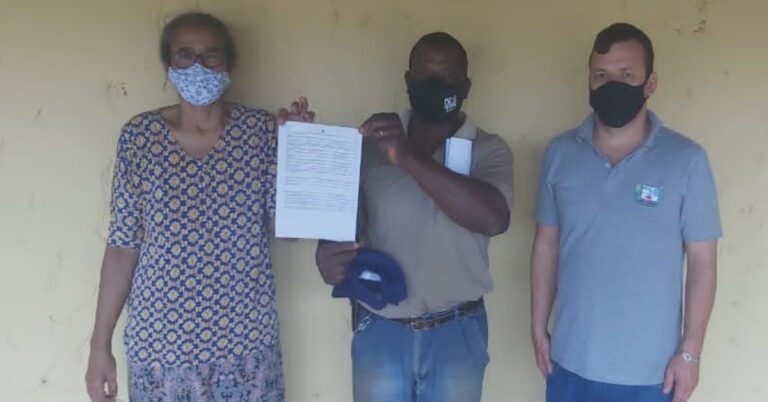 Prefeitura e INCRA entregam CCU para famílias do PA Paulo Freire