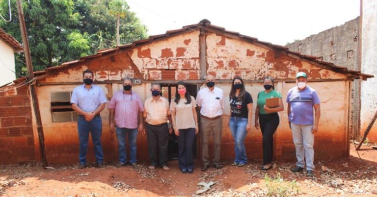 Prefeitura inicia a construção de mais duas moradias do Programa Casa Social