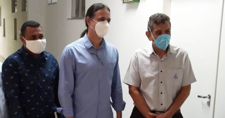Ituiutaba – Vereador acompanha deputado em visita ao HSJ