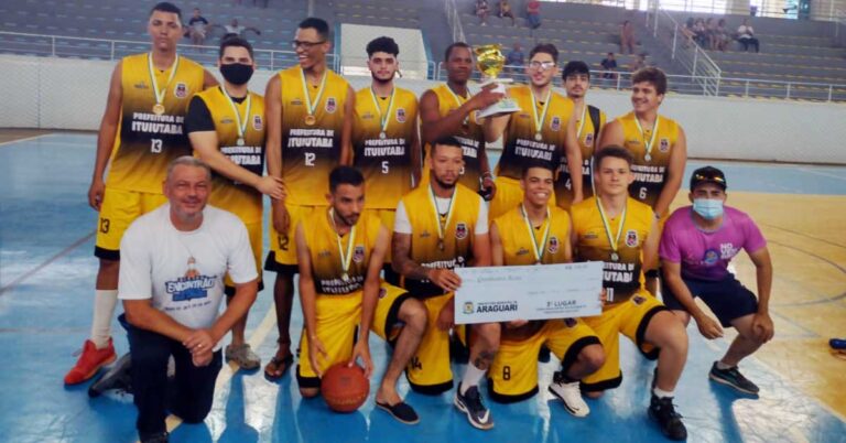 A equipe de Basquete da Prefeitura Municipal de Ituiutaba disputou 1° COPA PROF. CACILDO DE BASQUETE