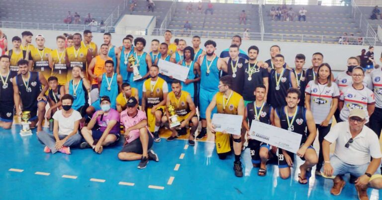 Equipe de basquete da Prefeitura de Ituiutaba conquista bronze durante competição em Araguari