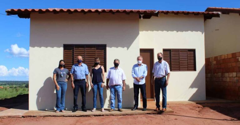 Um Sonho de Natal ACISV: Lideranças acompanham acabamento das obras da casa que será o prêmio destaque