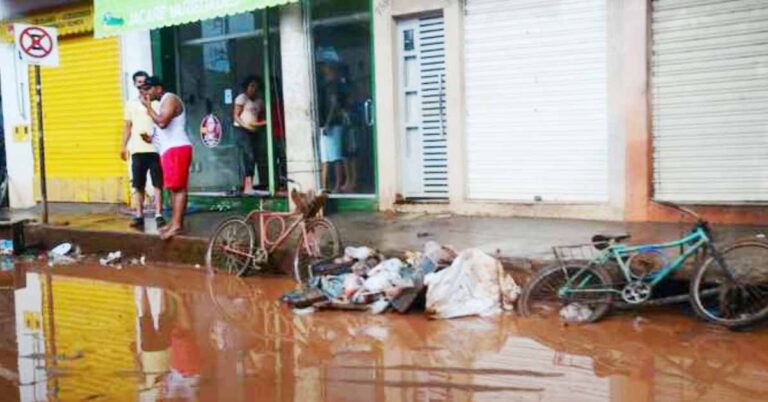 Governo de Minas adianta repasse de R$ 6,3 milhões para municípios afetados pelas chuvas