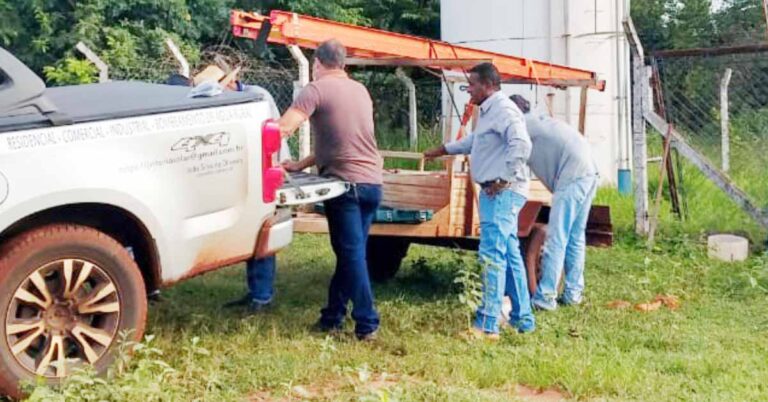 Prefeitura instala sistema híbrido de bombeamento solar de um poço artesiano comunitário na Nova Jacaré/Curiango