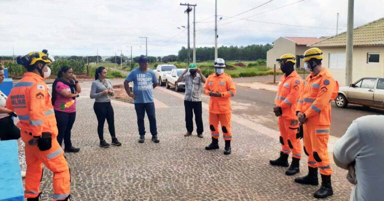 BOMBEIROS CONTINUAM AS BUSCAS POR IDOSO DESAPARECIDO EM MONTE ALEGRE DE MINAS