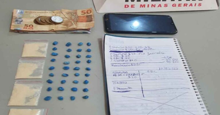 POLÍCIA MILITAR APREENDE CRACK E COCAÍNA NO BAIRRO PROGRESSO EM ITUIUTABA