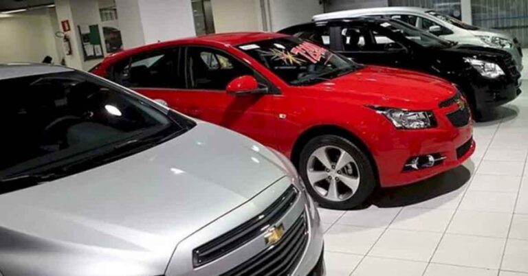 Vendas de veículos usados têm queda de 31,7% em MG