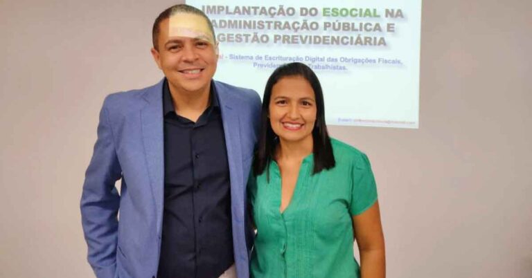 Santa Vitória – Diretora de Recursos Humanos participou de curso em Belo Horizonte