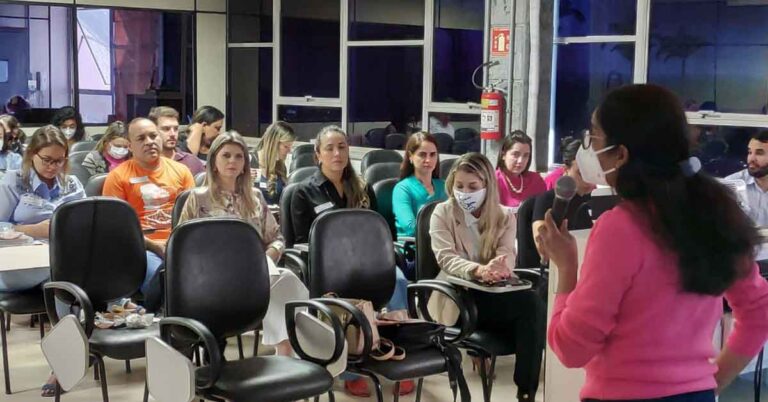 Ituiutaba sediou evento regional sobre cobertura vacinal para crianças menores de um ano