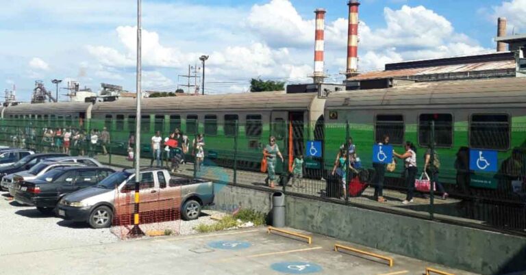 Circulação de trem Vitória a Minas ainda tem restrição