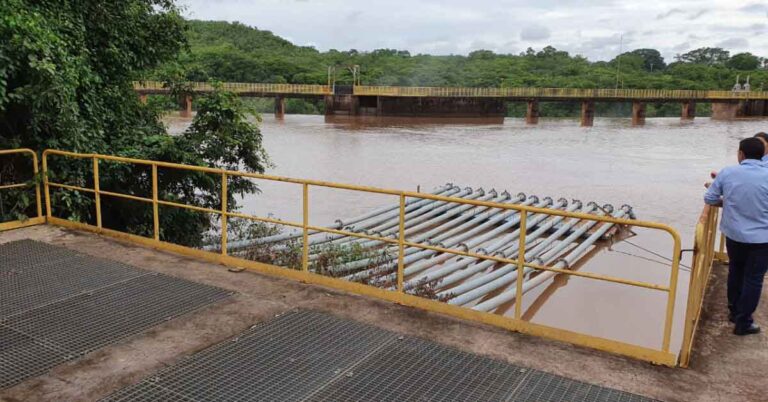 SAE reforça a captação de água com o acionamento do bombeamento do Rio Tijuco