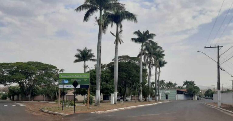 Mais obras sendo entregues em Gurinhatã e Flor de Minas