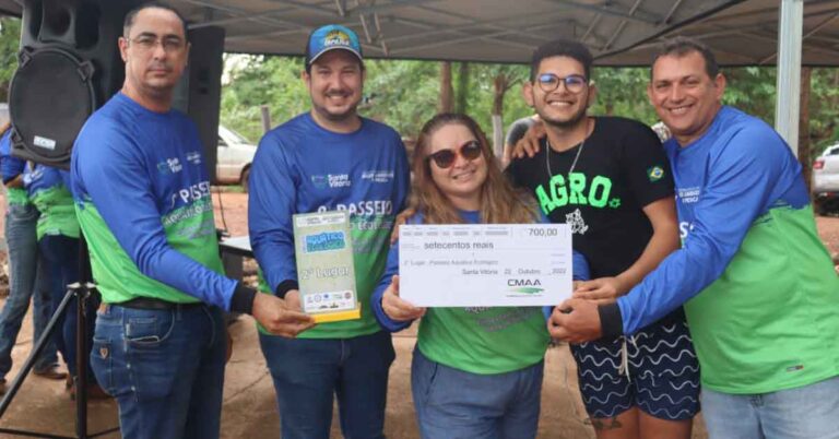 9º Passeio Ecológico de Santa Vitória recolhe toneladas de toneladas de resíduos das margens dos rios