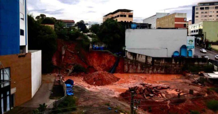 Desmoronamento fecha hotel em Conselheiro Lafaiete