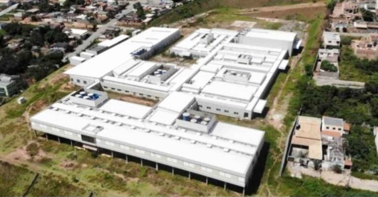 Zema autoriza obra do hospital regional de Divinópolis