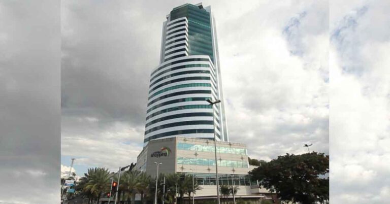 Menores desacompanhados impedidos de entrar no shopping