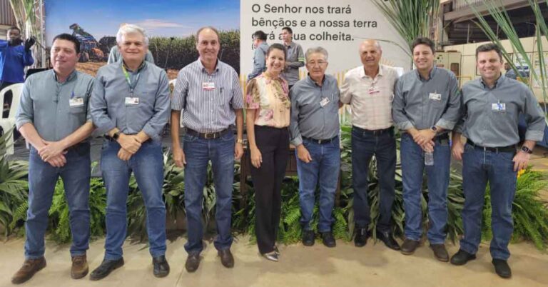 Prefeito Salim, Primeira Dama Mariza e o vice Renato participam do Culto Ecumênico de início de safra da USAA – Grupo Jalles Machado