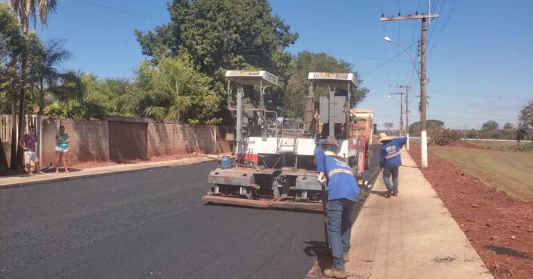 Prefeitura de Santa Vitória está investindo mais de meio milhão em infraestrutura em Chaveslândia