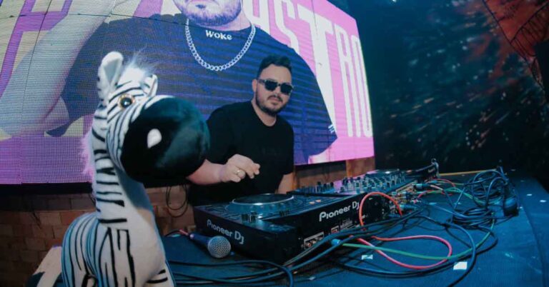 DJ produtor de “Cumade e Cumpade – Eletrofunk remix” se apresenta neste final de semana em Ituiutaba