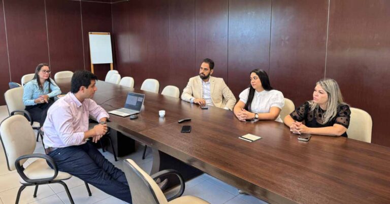 Secretaria de Desenvolvimento Econômico e Turismo realiza visita técnica à empresa Canto de Minas