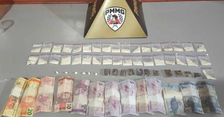 Polícia Militar realiza a prisão de dois homem por tráfico de drogas após monitoramento com drone