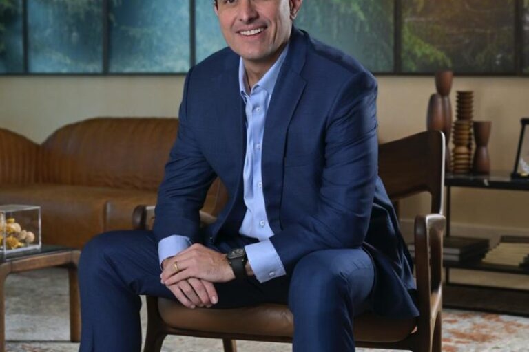 ​A estratégia de Lucas Kallas para consolidar a presença internacional da Cedro Participações 