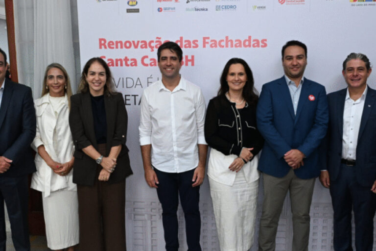 ​FIEMG participa de apresentação da restauração da fachada da Santa Casa BH e anuncia novos investimentos para a instituição 