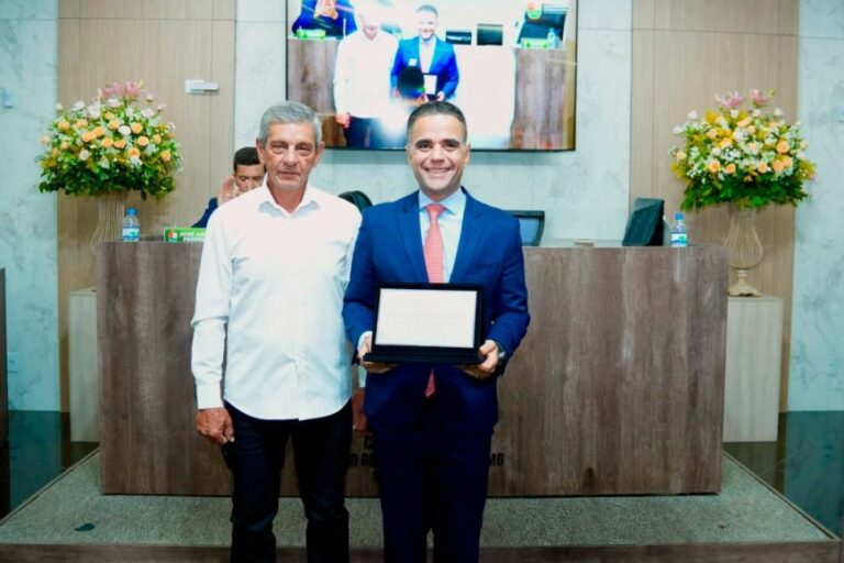 ​Presidente da OAB-MG recebe título de Cidadão Honorário em São Gonçalo do Sapucaí 