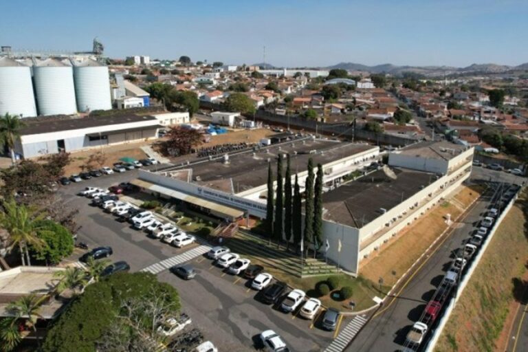 Cooxupé fatura 17 bi e distribuirá 185 milhões 