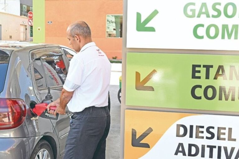 Vendas de combustíveis caem em Minas  