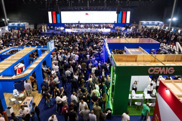 ​41º Congresso Mineiro de Municípios bate recorde de público e reúne mais de 13 mil participantes em Belo Horizonte 