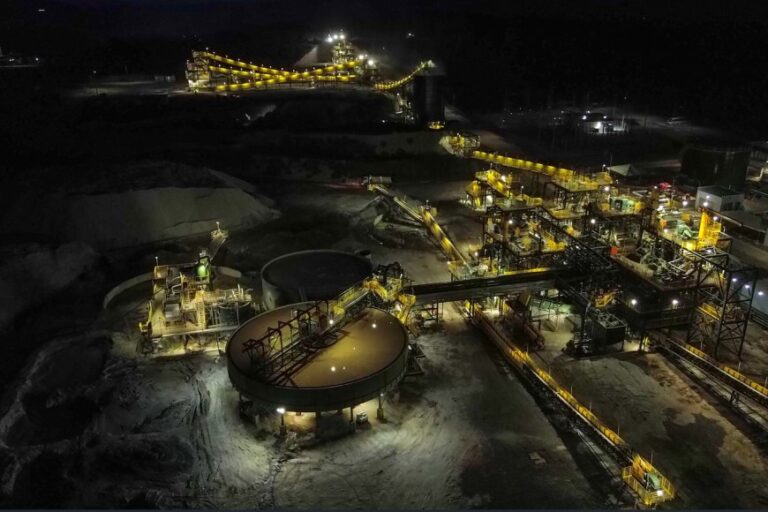 ​Sigma Lithium anuncia retomada de suas operações e planeja investir R$ 600 milhões para expandir produção de lítio no Vale do Jequitinhonha  